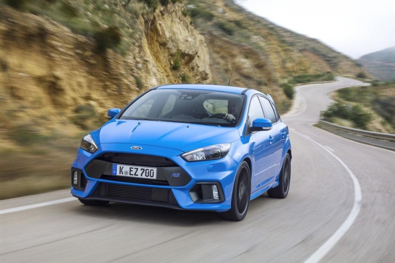 1 Ford-Focus-RS