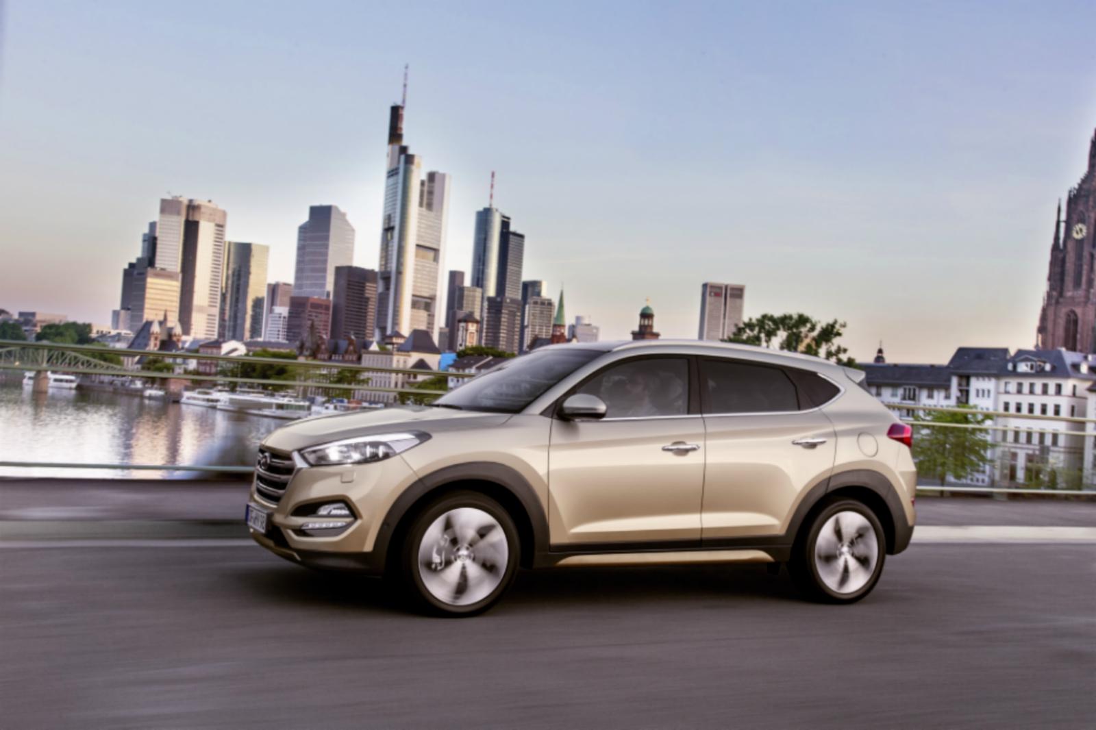 2017-triple-success-hyundai-tucson-hires(1)