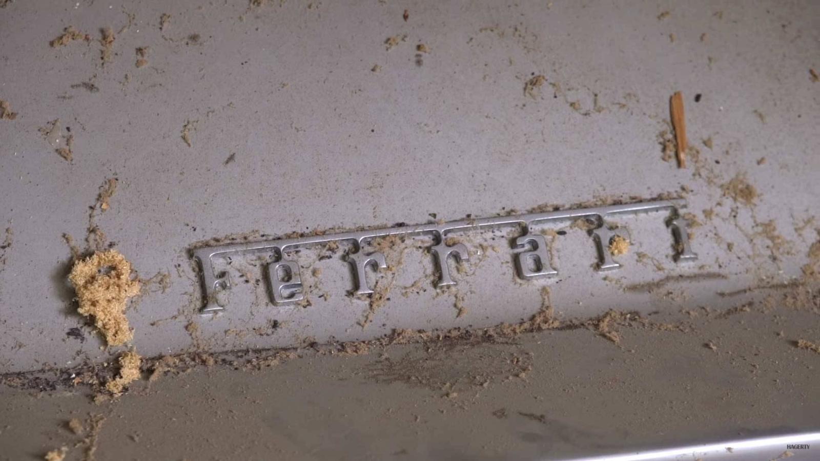 4m-cobra-ferrari-barn-find_17