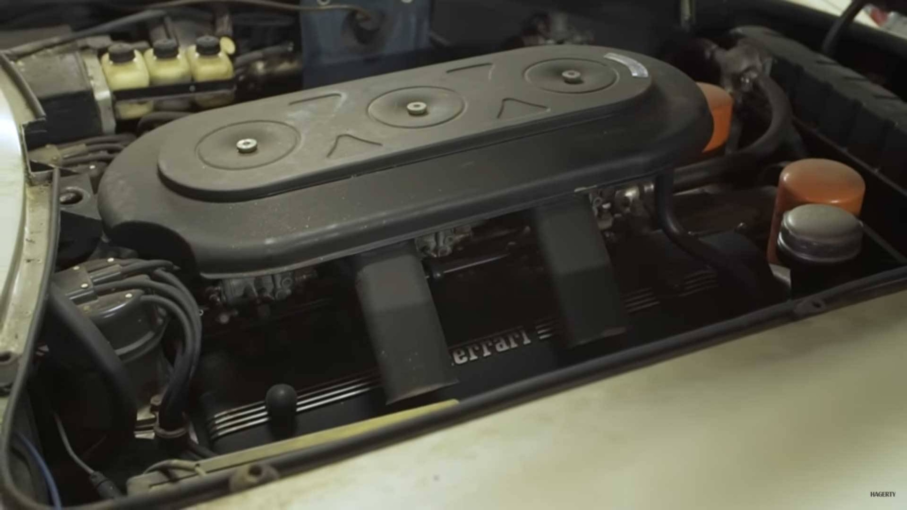 4m-cobra-ferrari-barn-find_18