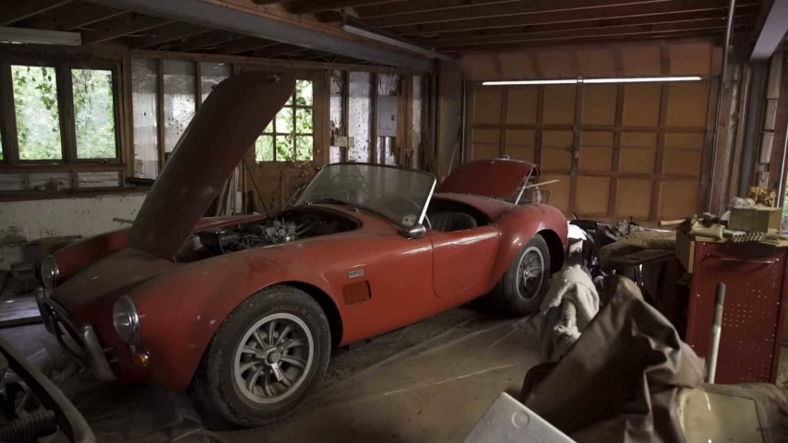4m-cobra-ferrari-barn-find_6