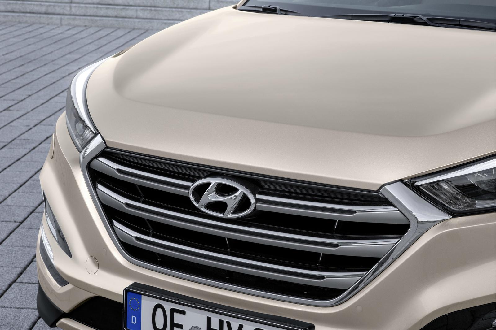 All-New-Tucson-Exterior-White-Sand-23