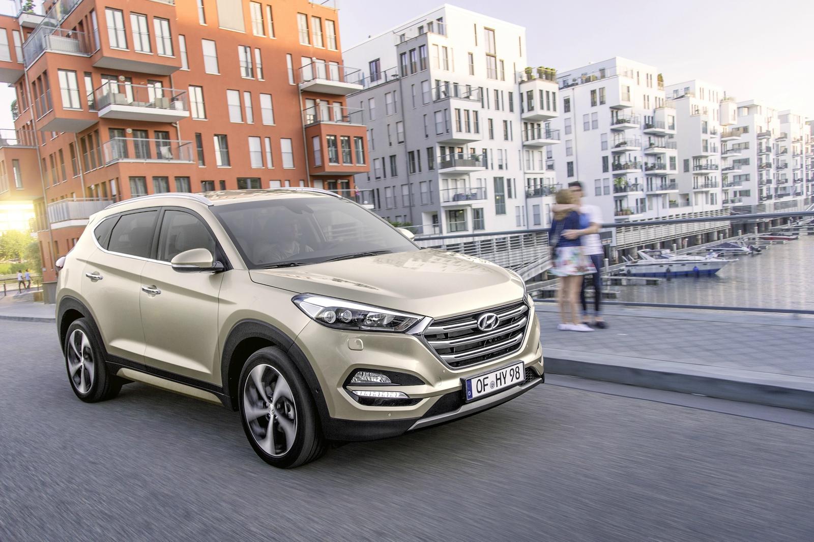 All-New-Tucson-Exterior-White-Sand-3