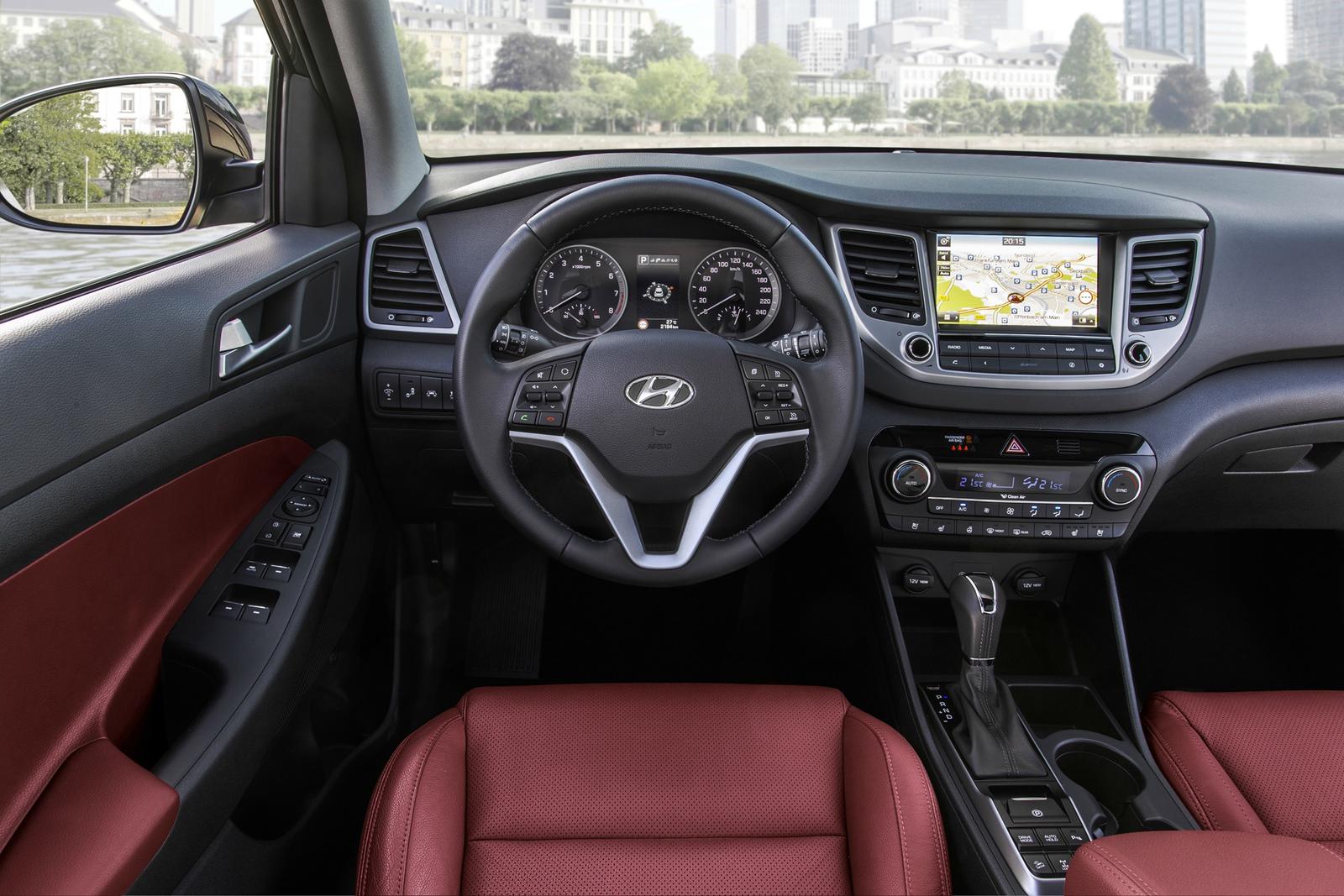All-New-Tucson-Interior-Moon-Rock-1