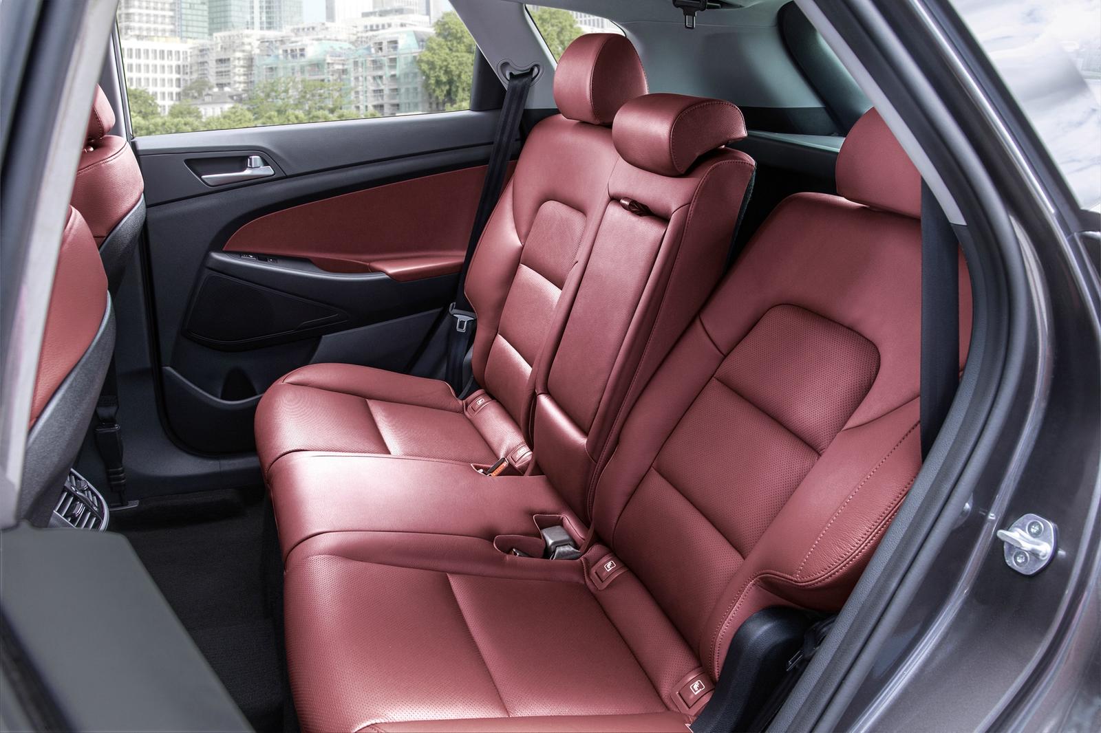All-New-Tucson-Interior-Moon-Rock-3
