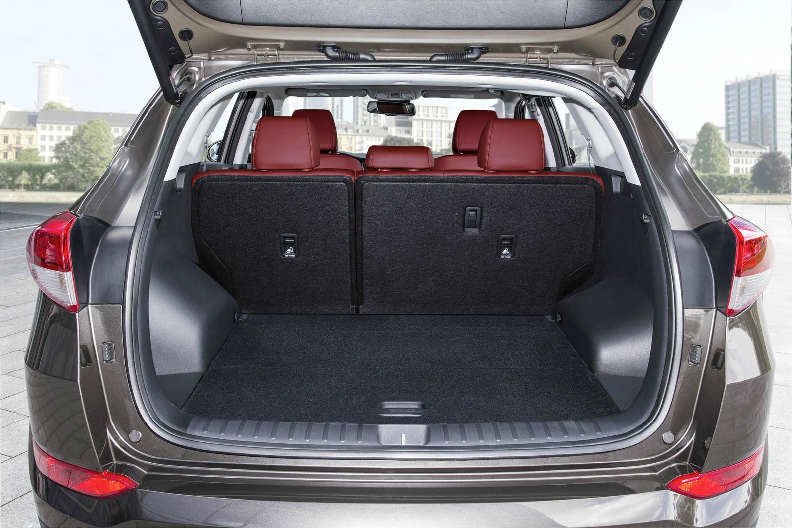 All-New-Tucson-Interior-Moon-Rock-6