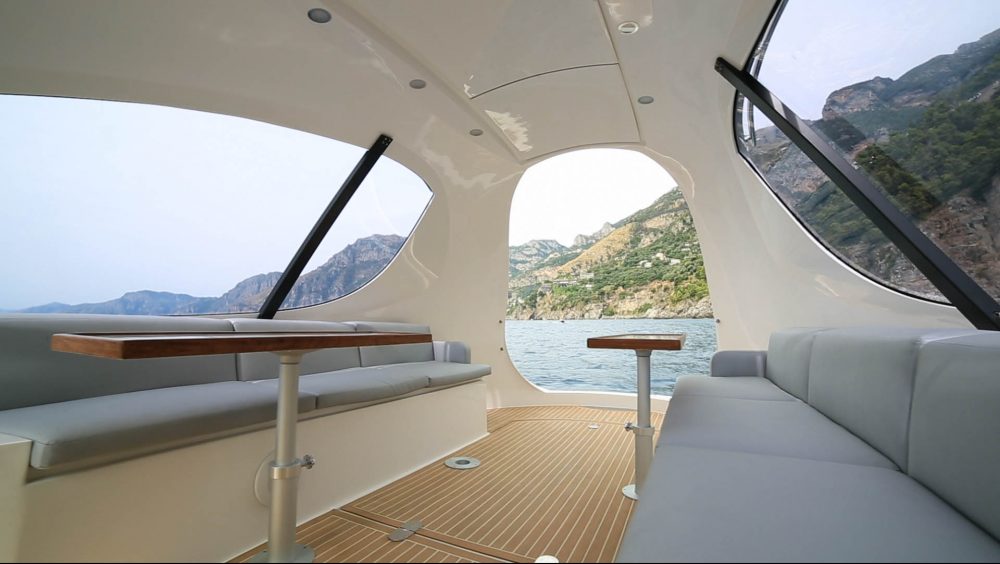 JetCapsuleLimousineInterior