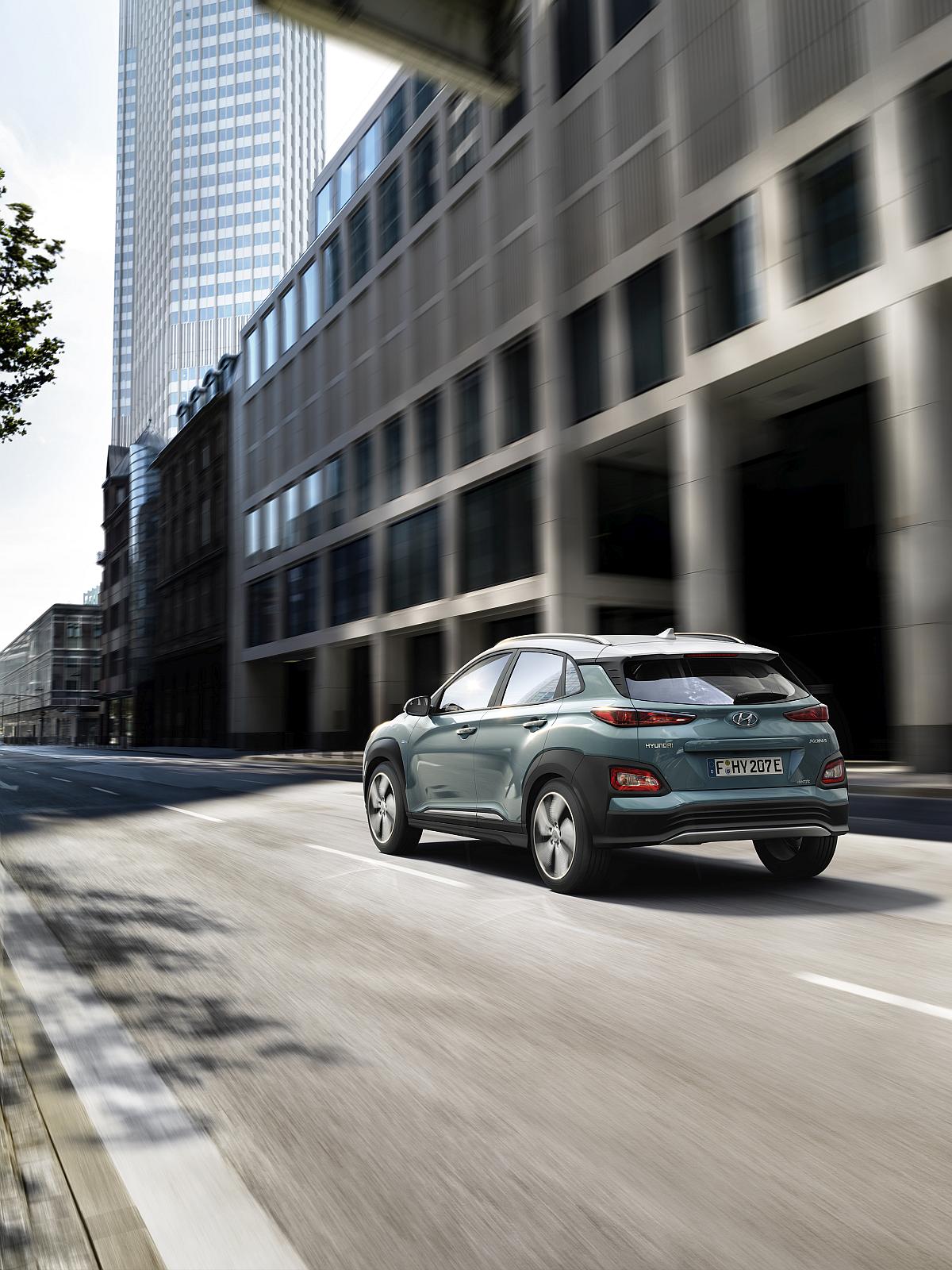 hyundai-kona-electric-2018-05-hires