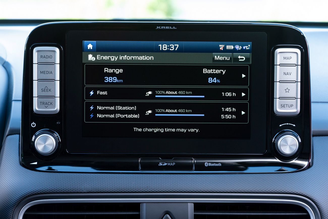 hyundai-kona-electric-july2018-38-interior