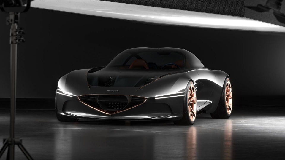 1271-TheGenesisEssentiaConceptathoroughlymoderninterpretationofahighlydesirableclassicGranTurismo.-960×600