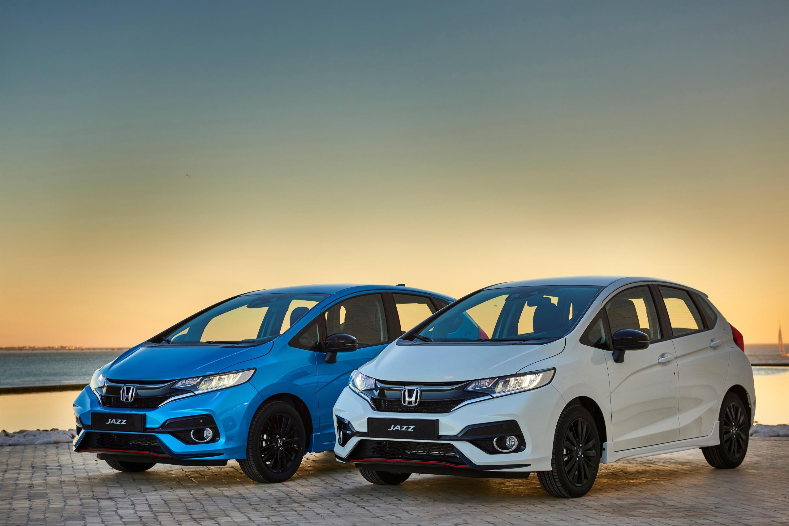 28 112167_HONDA_REVEALS_FRESH_LOOK_AND_NEW_ENGINE_OPTION_FOR_JAZZ_SUPERMINI