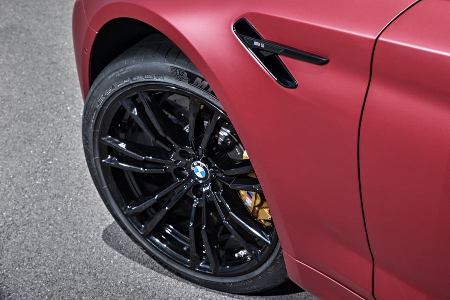 BMW-M5-OFICIAL-40-960×600