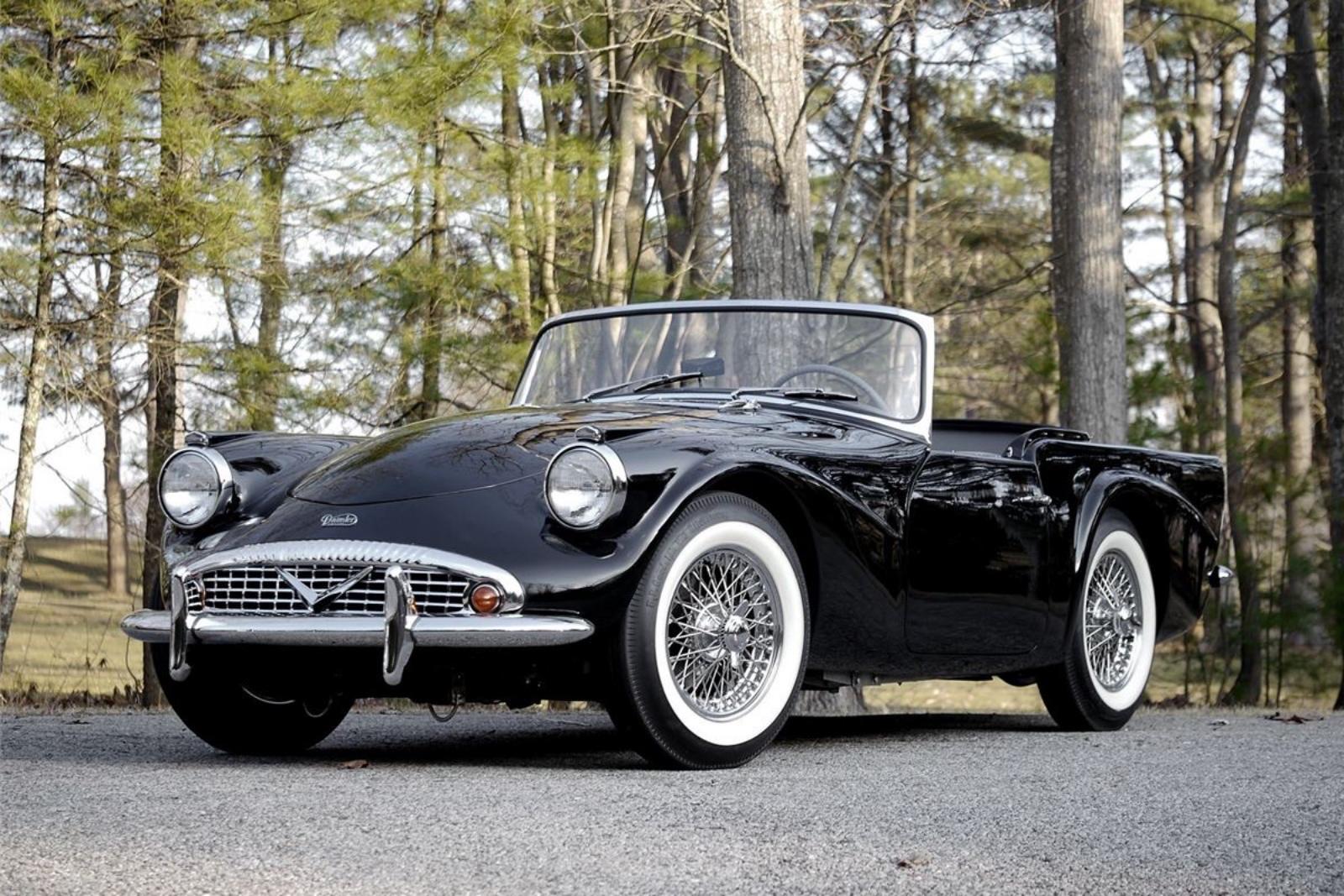 Daimler-SP250-Dart_004