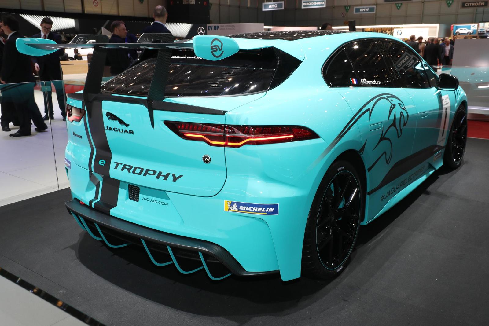 Jaguar I-PACE eTROPHY 5