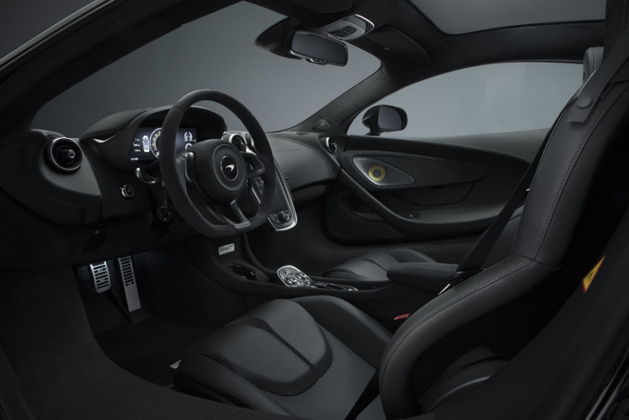 MSO-570GT-Black-Collection-08-960×600