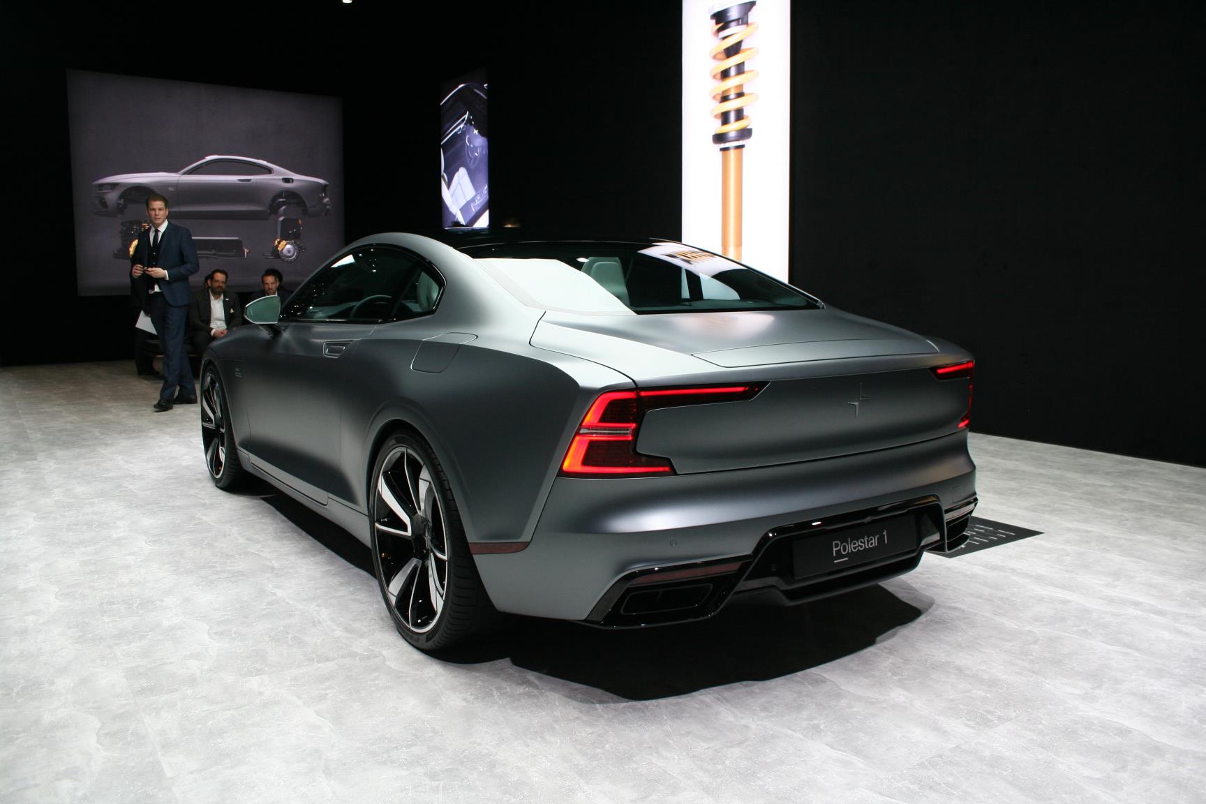 Polestar 1 2