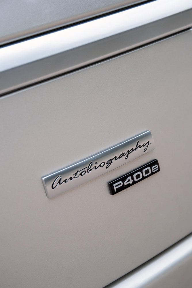 RR_18MY_PHEV_LWB_Detail_101017_05