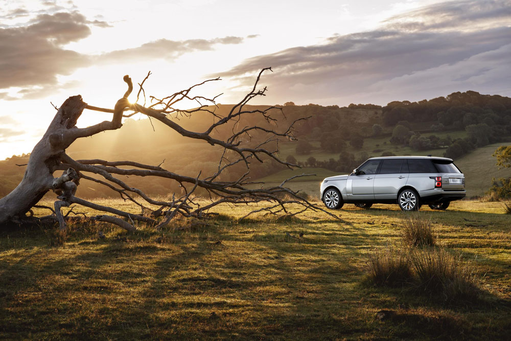 RR_18MY_PHEV_LWB_Static_101017_01