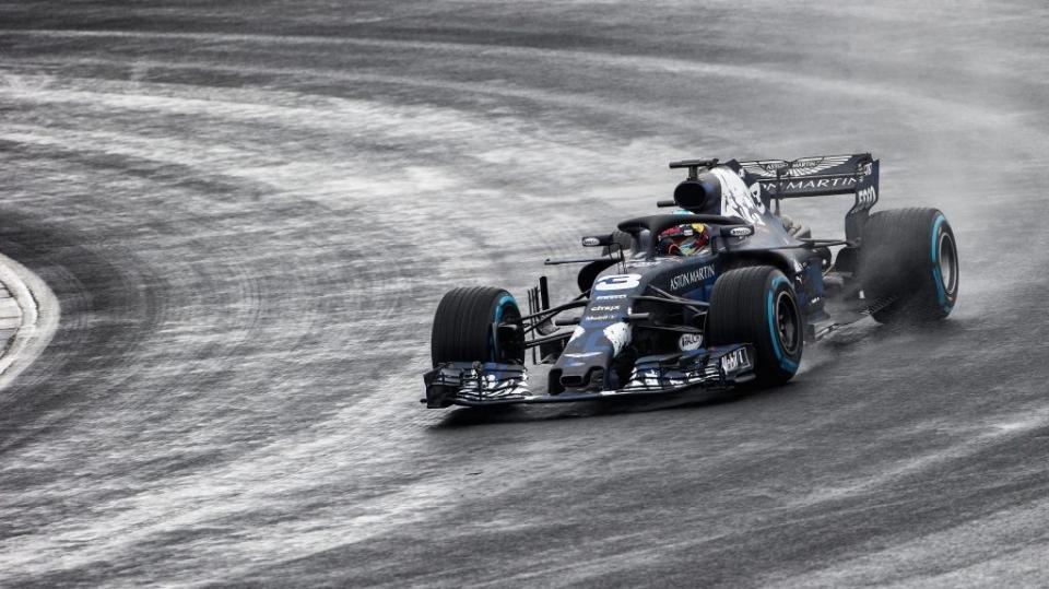 Red-Bull-Racing-RB14-1-960×600