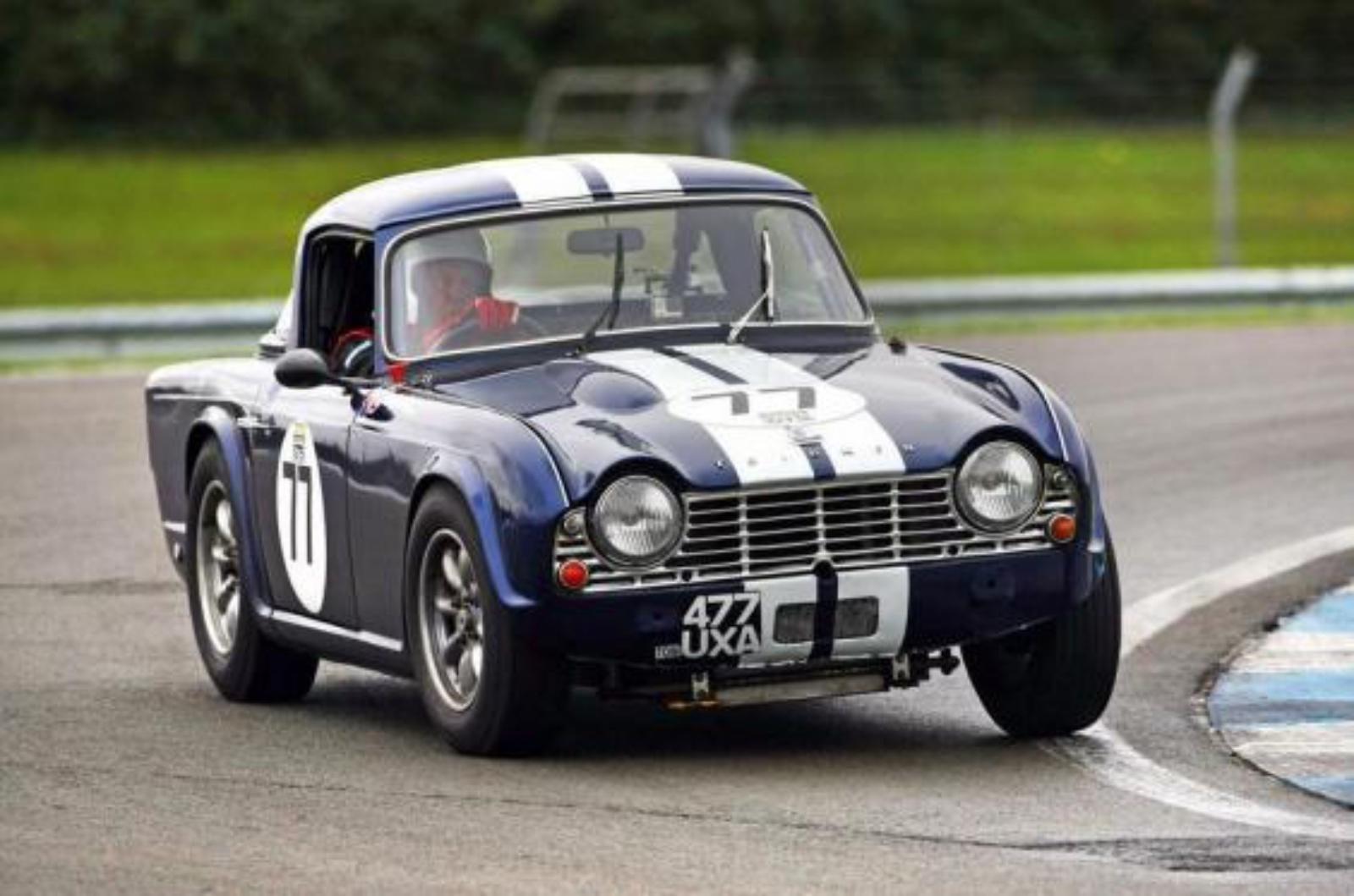 Triumph_TR4