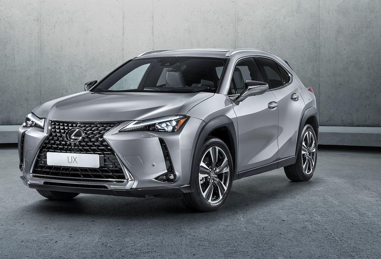 lexus-ux008