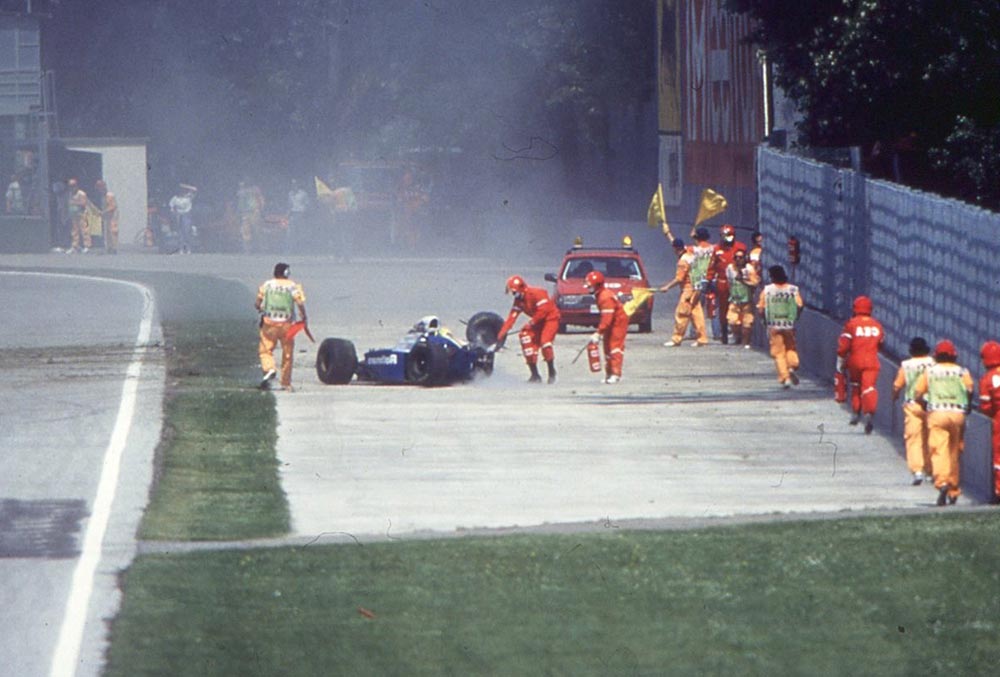senna-acidente-imola-1994-gp-san-marino-2
