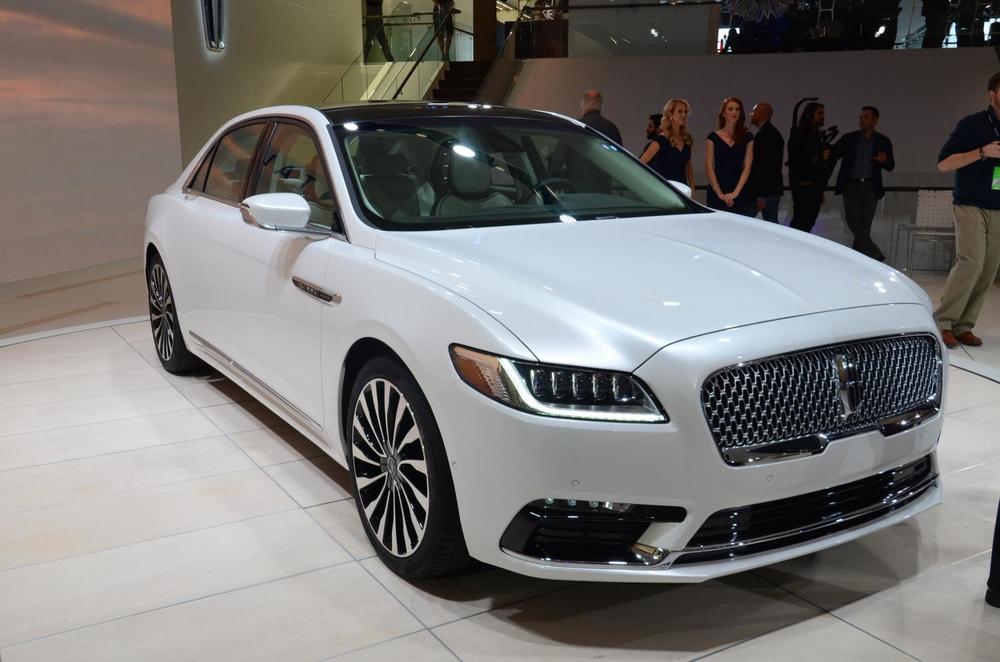10 Lincoln (133 problemas por cada 100 carros)