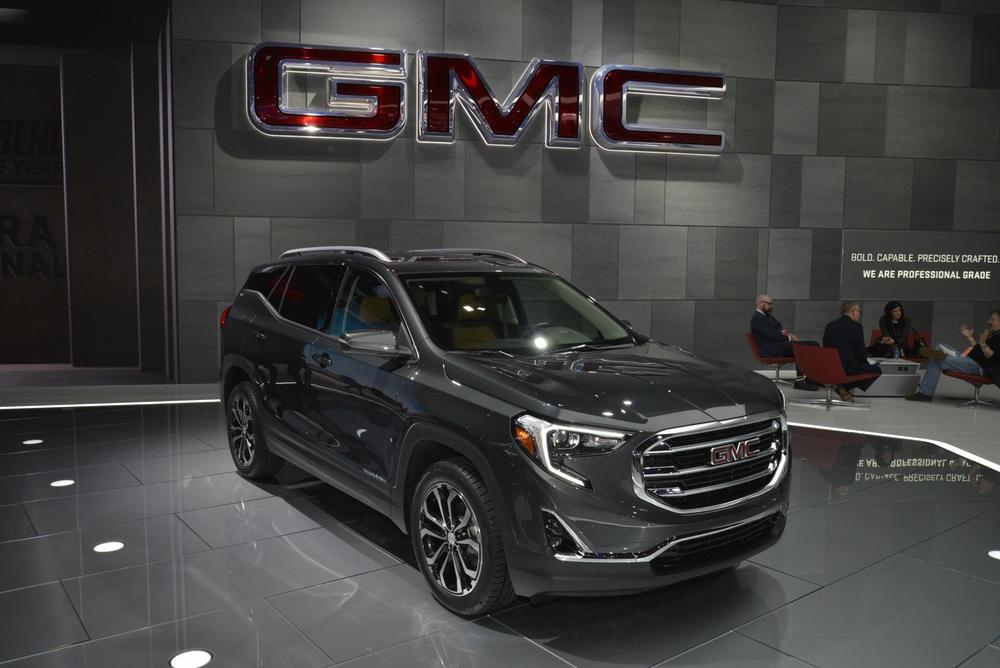 18 GMC (156 problemas por cada 100 carros)