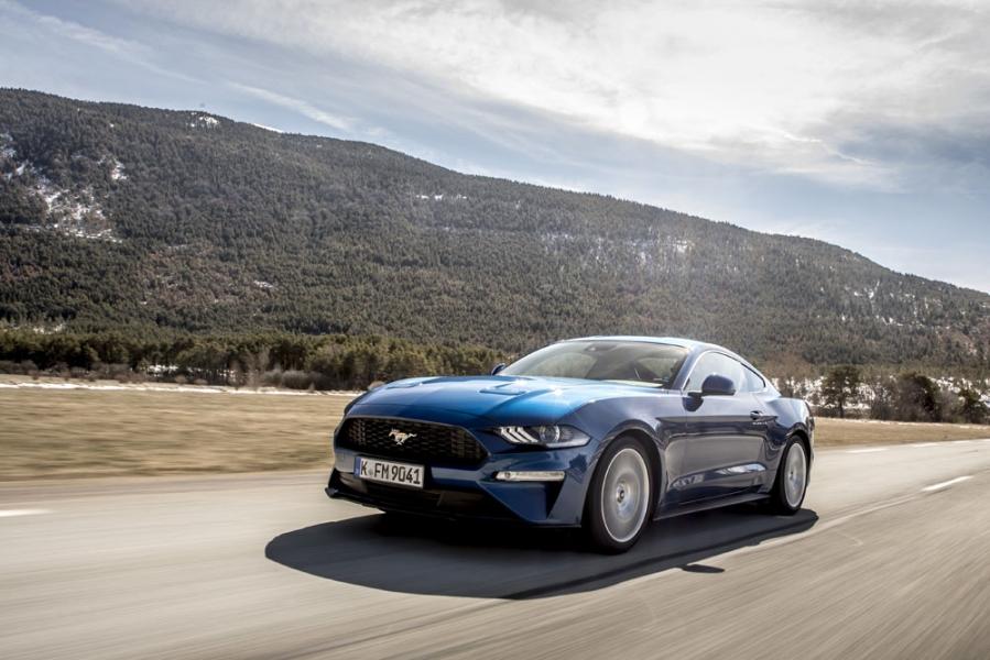 2018FordMustang_Lightning_Blue_019-960×600