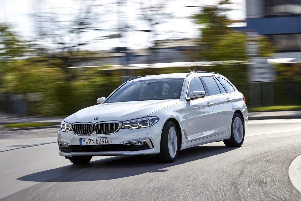 8 BMW (127 problemas por cada 100 carros)