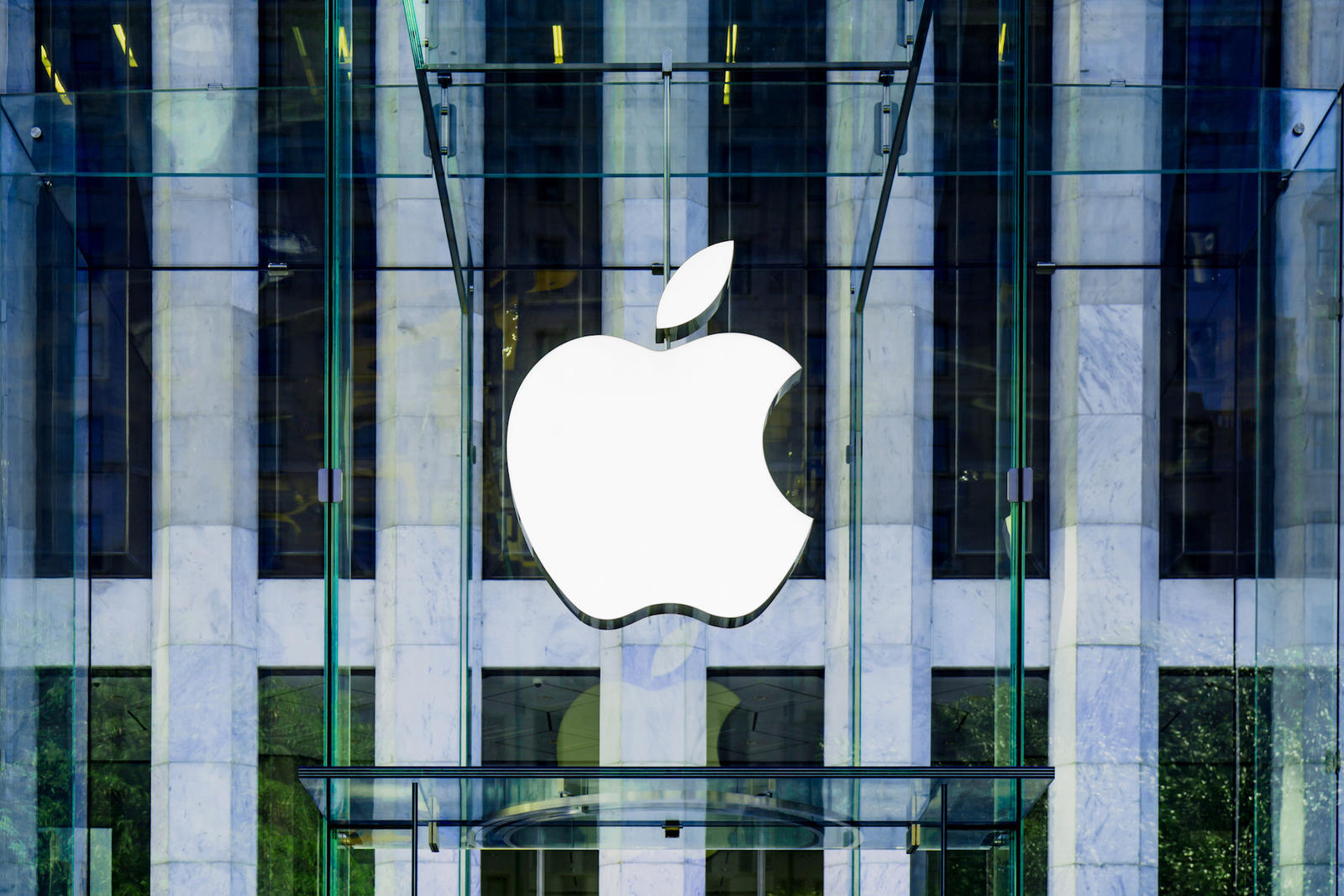 Apple-is-100-percent_s