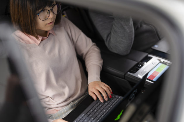 P90300111_highRes_autonomous-driving-c-630×420