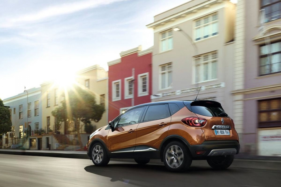 Renault-Captur-2018-1024-33