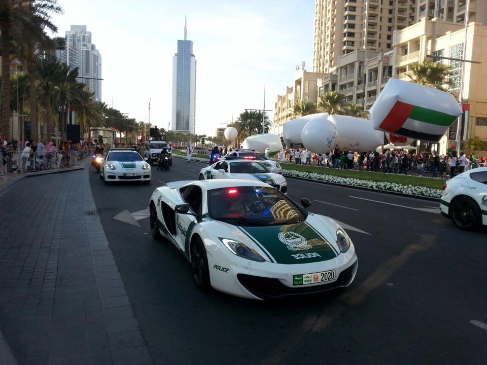 audi police R8 1901970_740013356076202_101154371530498548_n