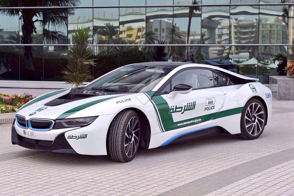 bmw i810959095_792120890865448_7236963290482570882_n