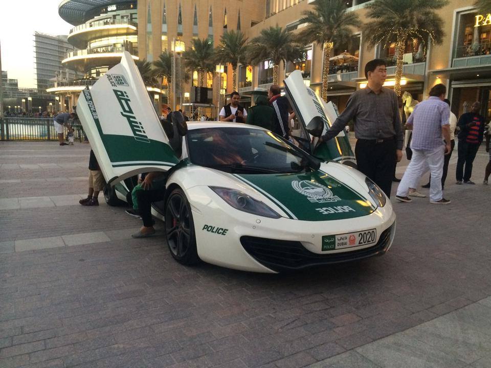 mclaren MP4 12c 564567_575384569205749_1701056904_n