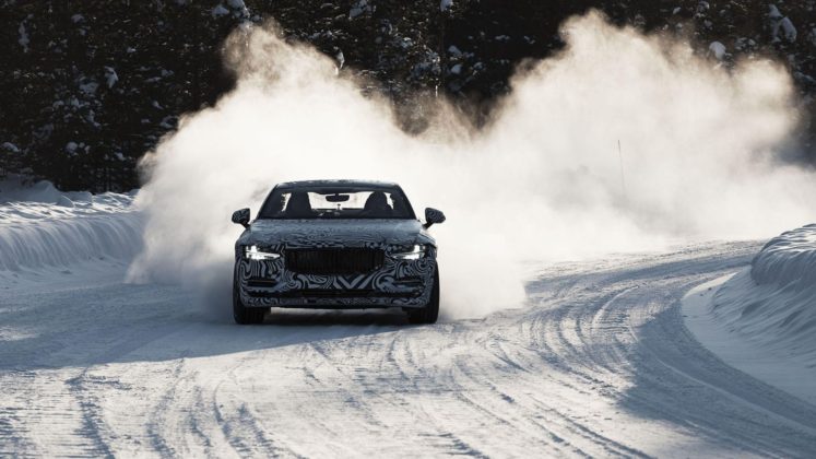 polestar-1-winter-test-drive-002-1-747×420