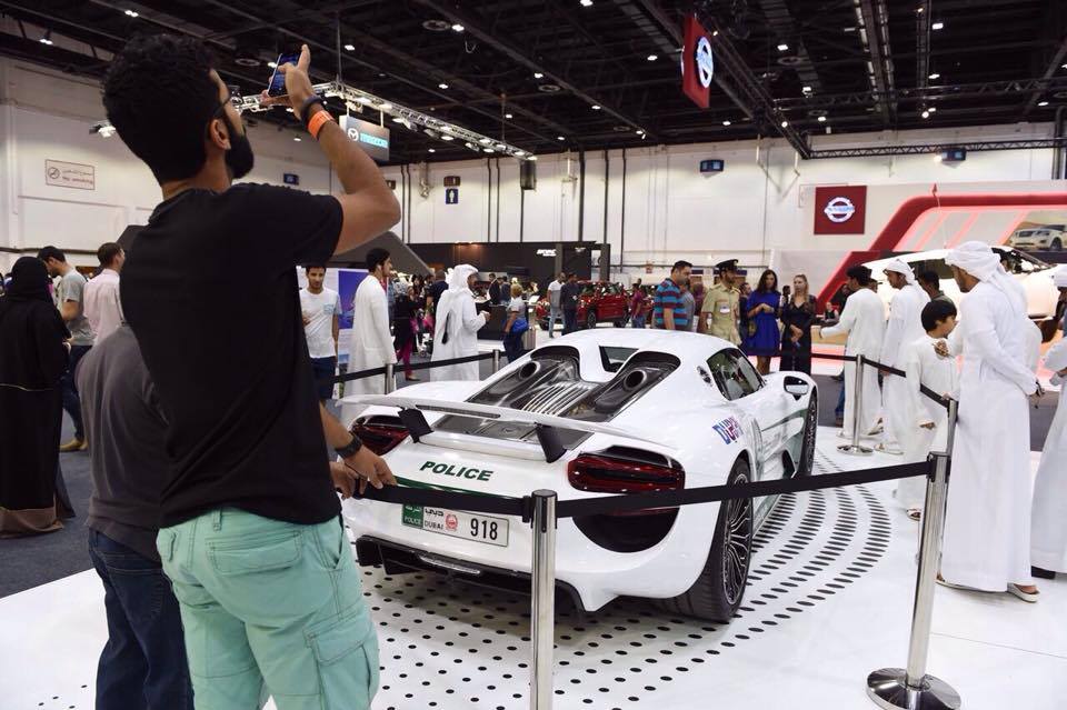 porsche 918 11215507_908732555870947_7496986086452212801_n