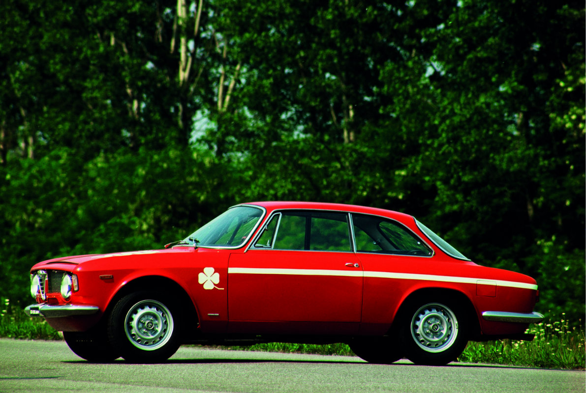 008_ARHA0349_Giulia CoupÃ© 1300 GTA Junior 1968-1975