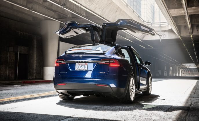 2016-Tesla-Model-X-113-687×420