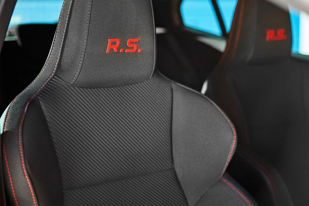 21202747_2018_New_Renault_MEGANE_R_S_Cup_chassis