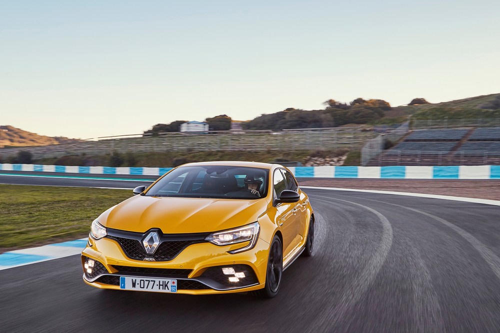 21202765_2018_New_Renault_MEGANE_R_S_Cup_chassis