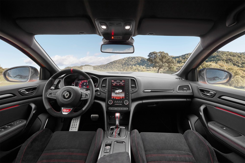 21202791_2018_New_Renault_MEGANE_R_S_Sport_chassis