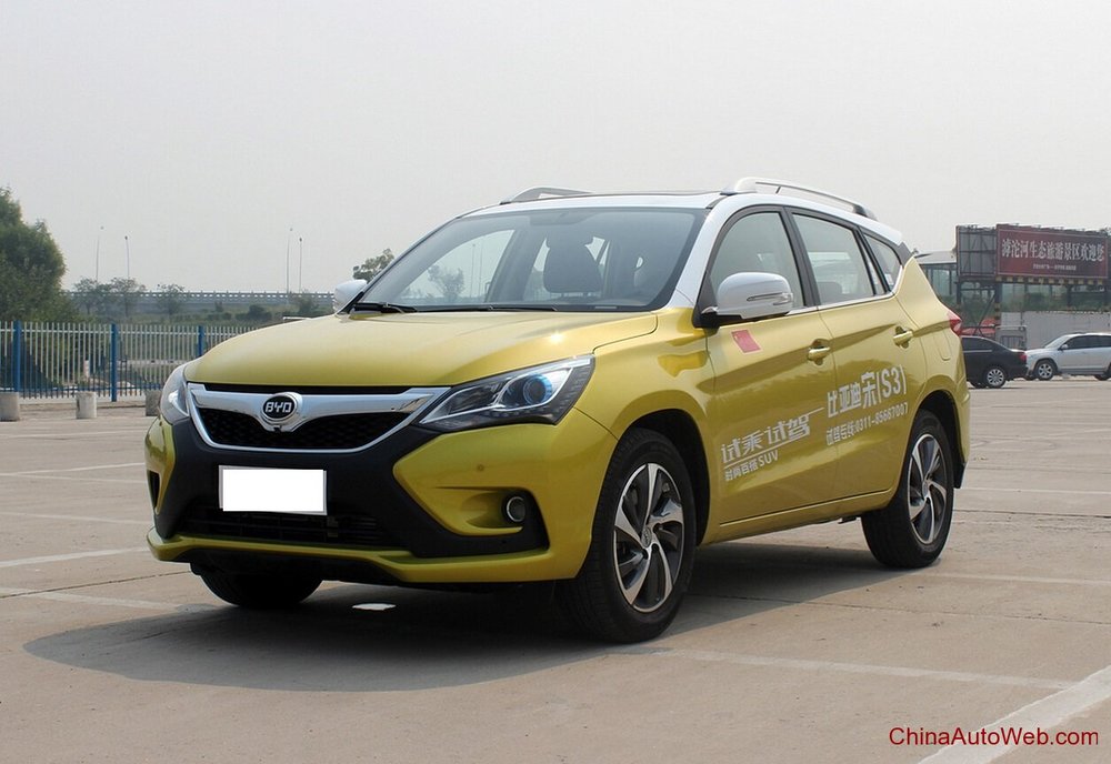 4º-7º-BYD-Song-PHEV-