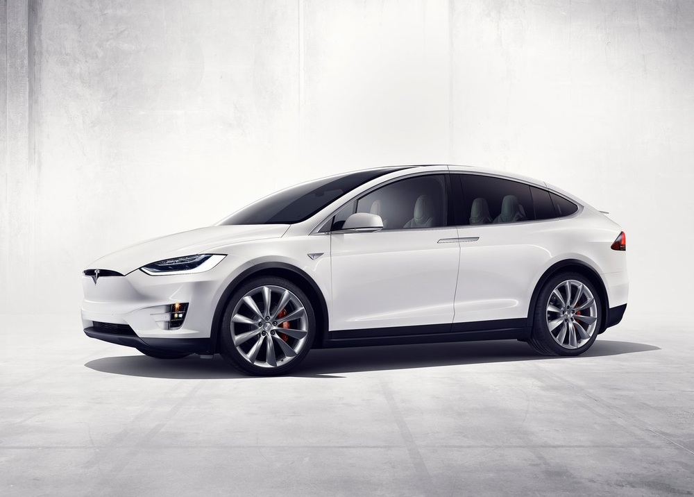 5-6º-Tesla-Model-X-