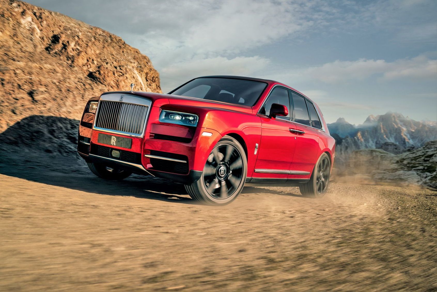 Rolls Royce Cullinan (6)