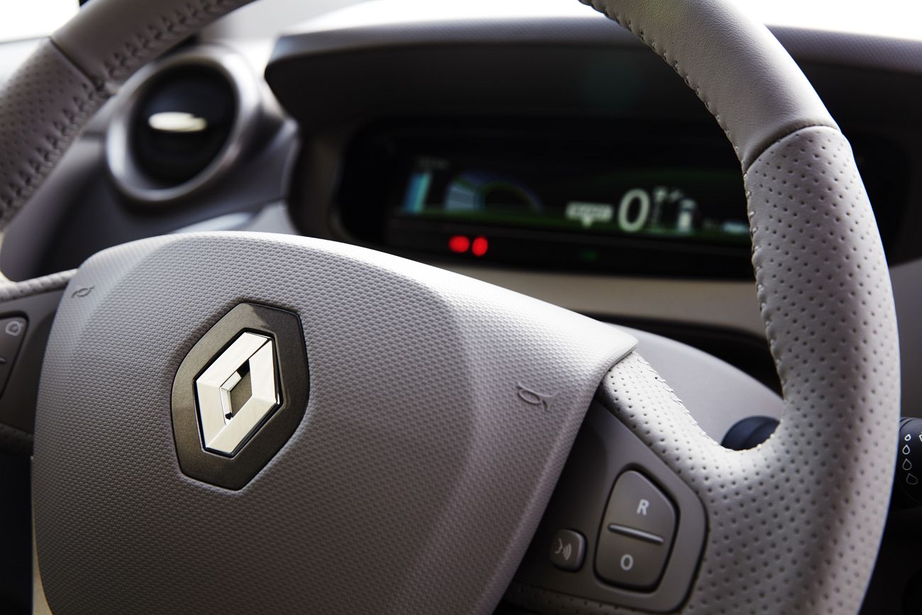 new_renault_zoe_yttriumgrey_yb_10_31794524291_o