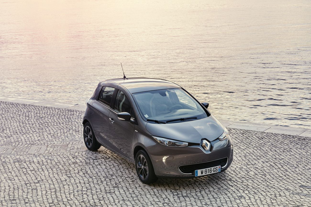 new_renault_zoe_yttriumgrey_yb_32_31101850133_o
