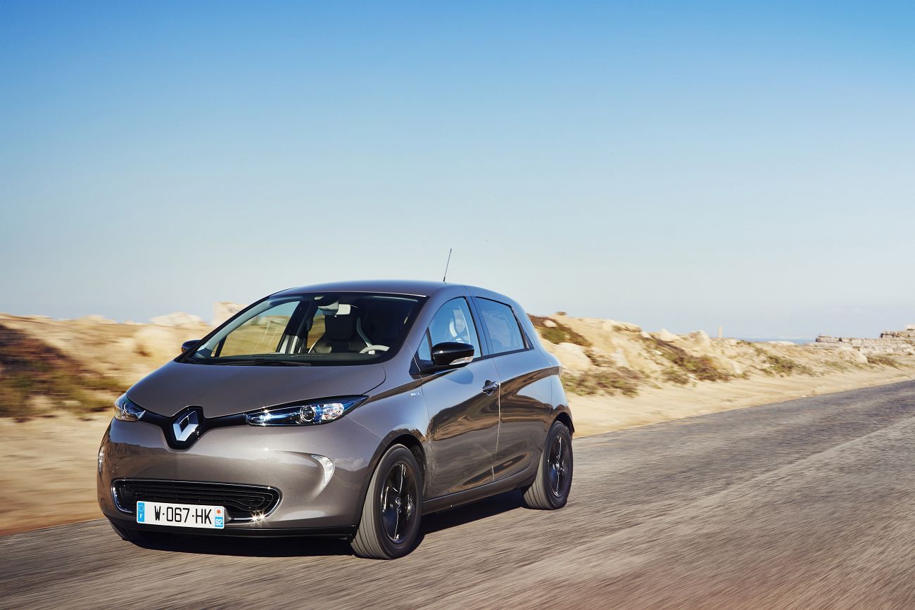 new_renault_zoe_yttriumgrey_yb_46_31795629511_o