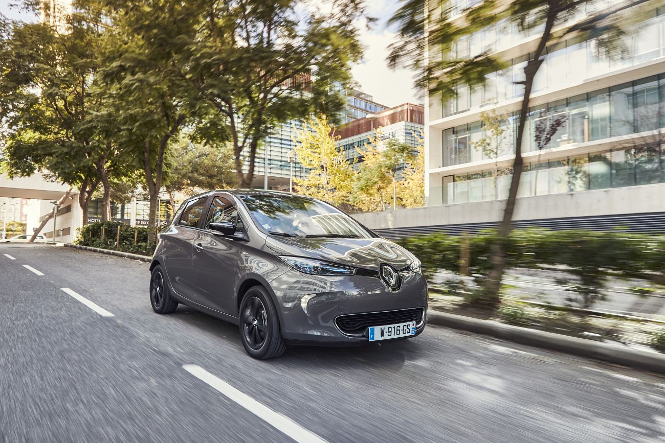 new_renault_zoe_yttriumgrey_yb_4_31538297740_o